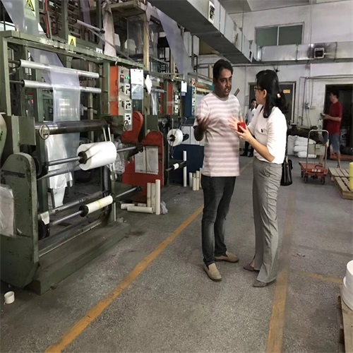 What to do if the seal becomes brittle or brittle?